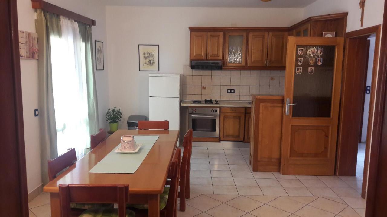 Apartman Rabatin 스베티필립아이자코브 외부 사진