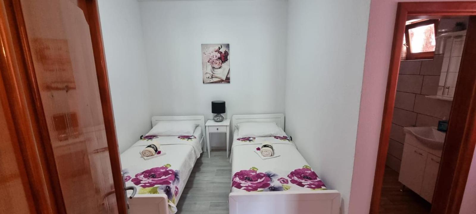 Apartman Rabatin 스베티필립아이자코브 외부 사진